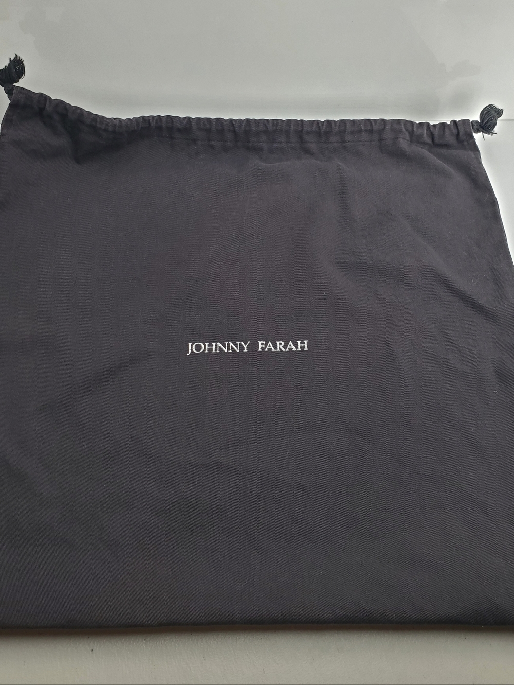 JOHNNY FARAH Drawstring Dust Bag Purse Shoes Storage Cover 18.5" X 18" H (**)